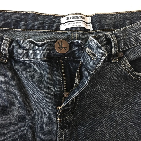 ONE by Oneteaspoon Awesome Baggies Tapered Jeans - Picture 7 of 13